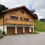 Guest house Heisshof