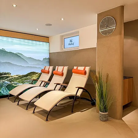 Heisshof Pensionat 3*
