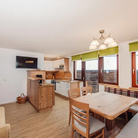 Heisshof Guest house 3*